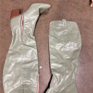 Women’s green knee high cowboy boots size 9.5